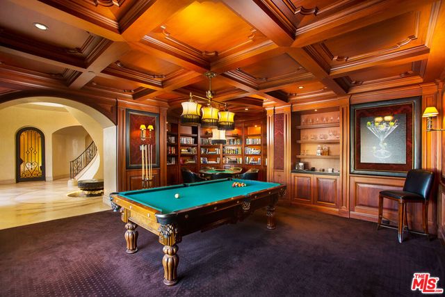 10066 Cielo Drive, Beverly Hills, CA 90210