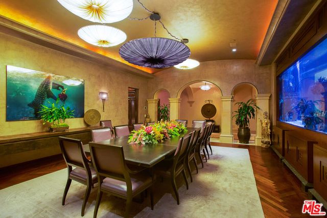 10066 Cielo Drive, Beverly Hills, CA 90210