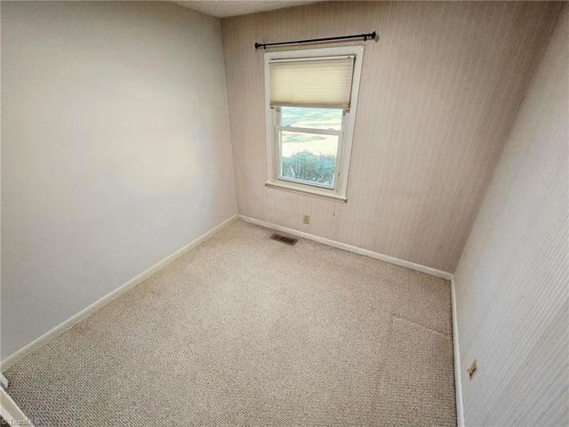 3144 NC Highway 62 E, Liberty, NC 27298