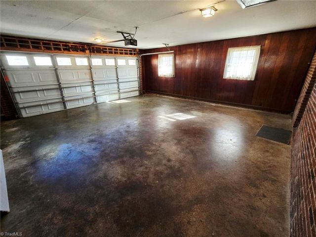 3144 NC Highway 62 E, Liberty, NC 27298