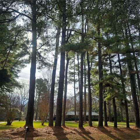 3144 NC Highway 62 E, Liberty, NC 27298