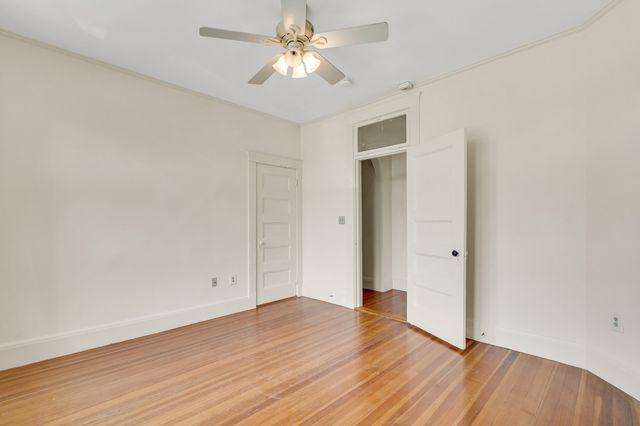 457 Washington 2, Newton, MA 02458