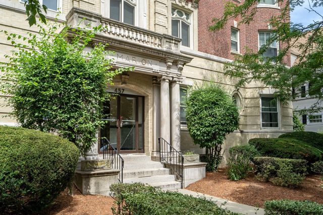 457 Washington 2, Newton, MA 02458