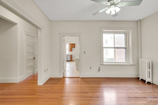 457 Washington 2, Newton, MA 02458