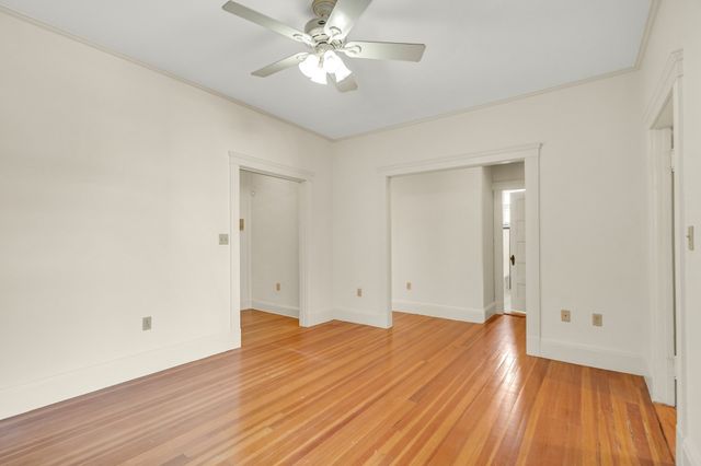 457 Washington 2, Newton, MA 02458