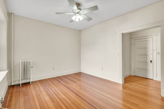 457 Washington 2, Newton, MA 02458