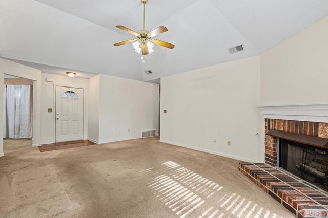 55 COTTON TRAIL DR, Rossville, TN 38066