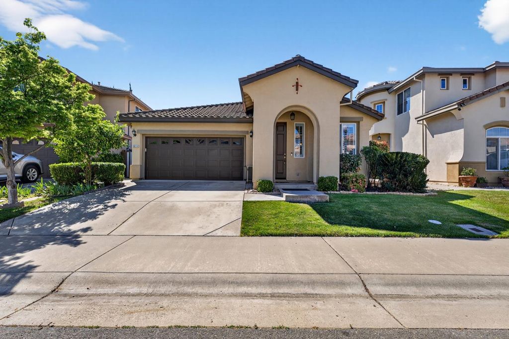 3014 Great Egret Way, Sacramento, CA 95834