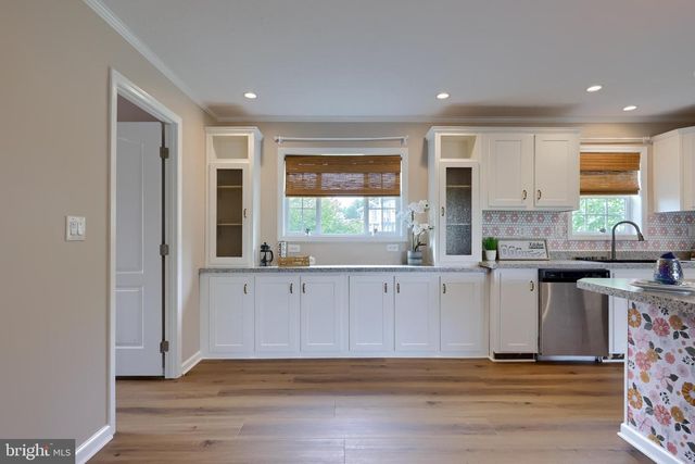 101 FAWN MEADOW CT, Lancaster, PA 17603