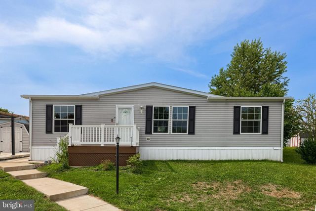 101 FAWN MEADOW CT, Lancaster, PA 17603