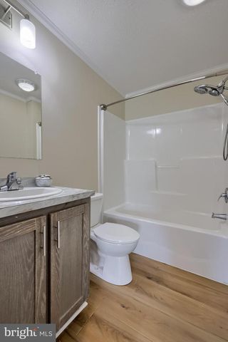 101 FAWN MEADOW CT, Lancaster, PA 17603