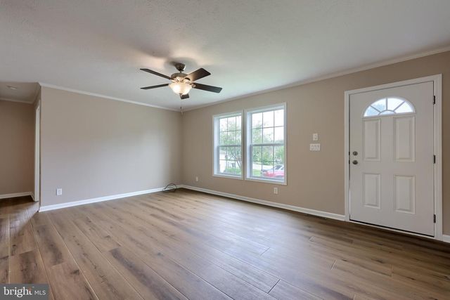 101 FAWN MEADOW CT, Lancaster, PA 17603