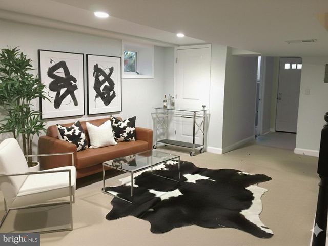 5035 SARGENT RD NE, Washington, DC 20017