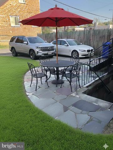 5035 SARGENT RD NE, Washington, DC 20017