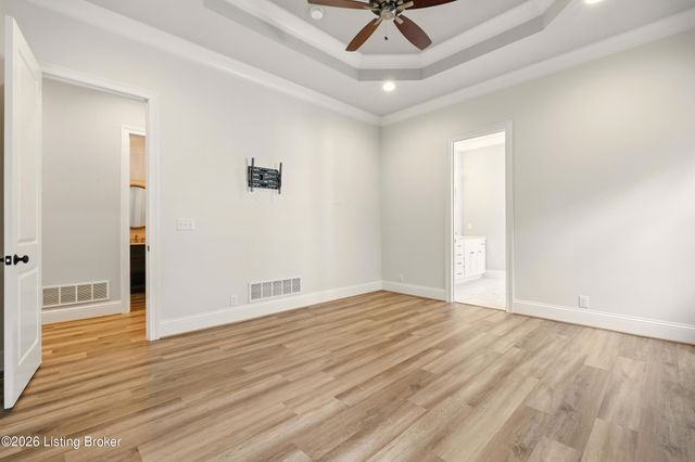6218 Mistflower Cir, Prospect, KY 40059