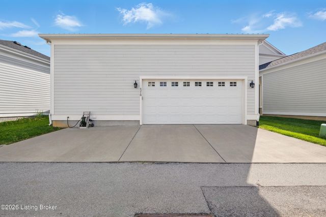 6218 Mistflower Cir, Prospect, KY 40059