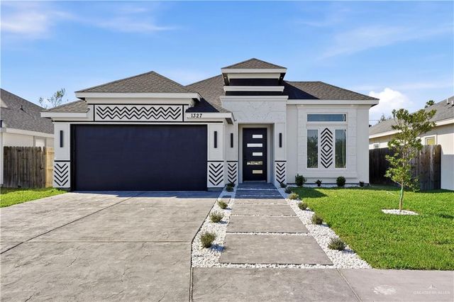 1327 13th Street, Alamo, TX 78516