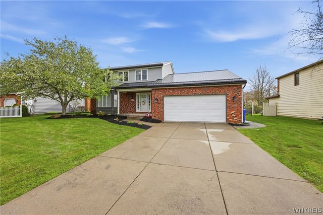 14 Centennial Court, West Seneca, NY 14224