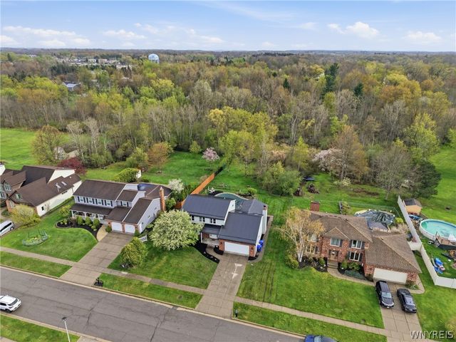 14 Centennial Court, West Seneca, NY 14224