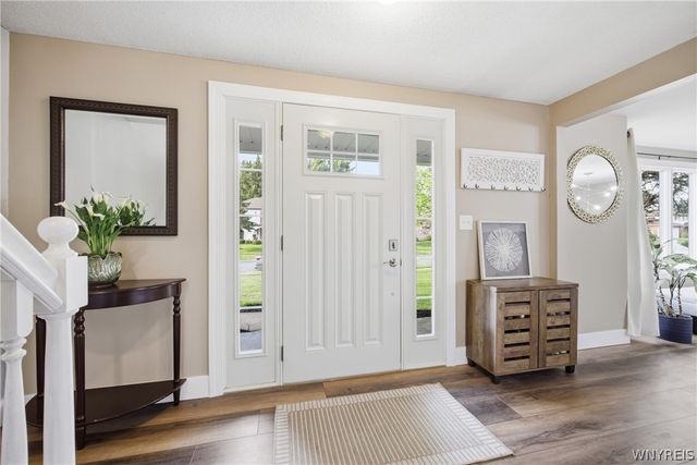 14 Centennial Court, West Seneca, NY 14224