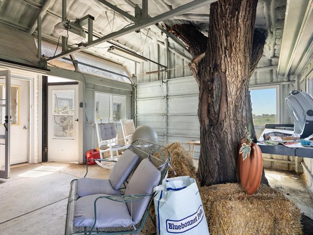 1006 County Road 2475, Alvord, TX 76225