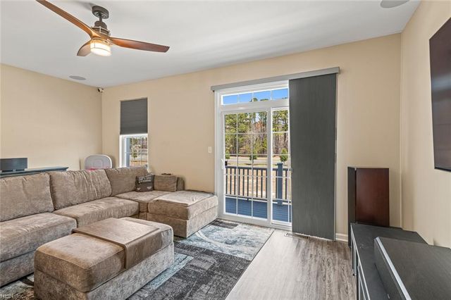 116 Daybeacon ST, Yorktown, VA 23692