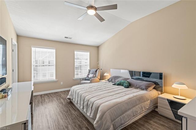 116 Daybeacon ST, Yorktown, VA 23692