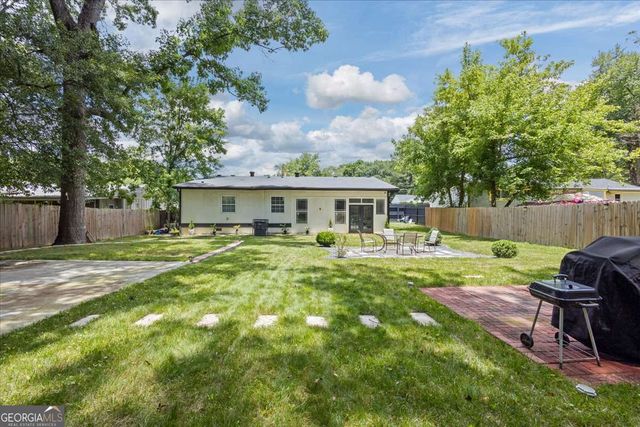 255 Hummingbird Way, Riverdale, GA 30274