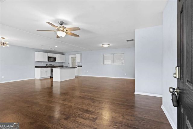 255 Hummingbird Way, Riverdale, GA 30274