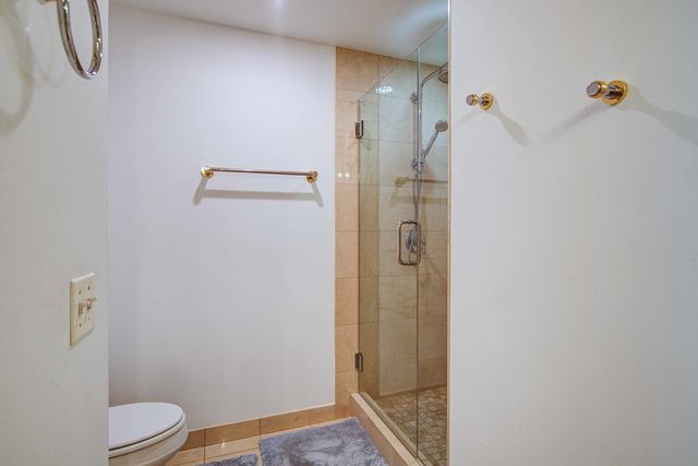 57 E Delaware Place 1506, Chicago, IL 60611