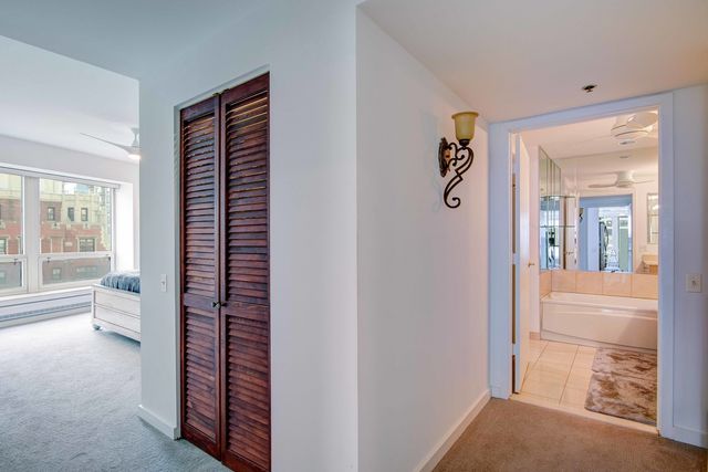 57 E Delaware Place 1506, Chicago, IL 60611