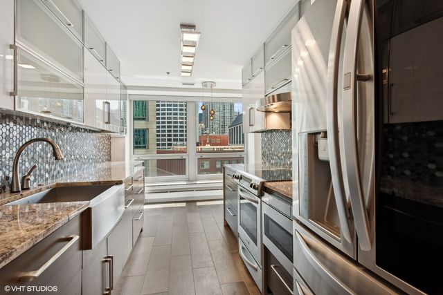 57 E Delaware Place 1506, Chicago, IL 60611