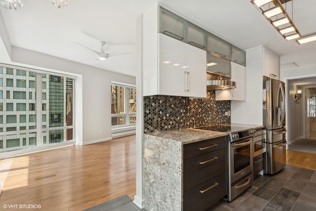 57 E Delaware Place 1506, Chicago, IL 60611