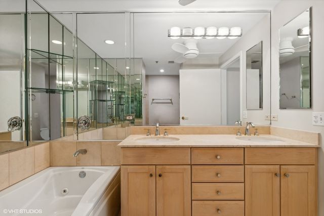 57 E Delaware Place 1506, Chicago, IL 60611