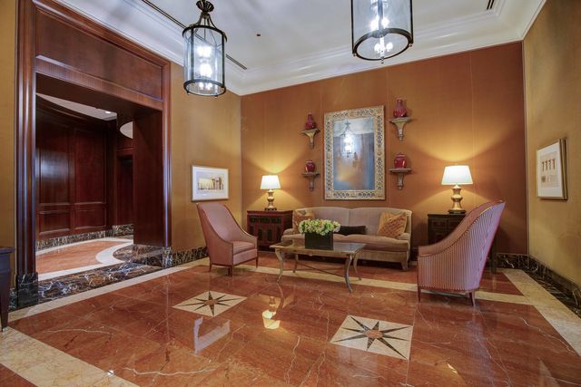 57 E Delaware Place 1506, Chicago, IL 60611