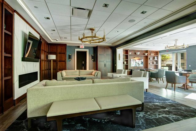 57 E Delaware Place 1506, Chicago, IL 60611