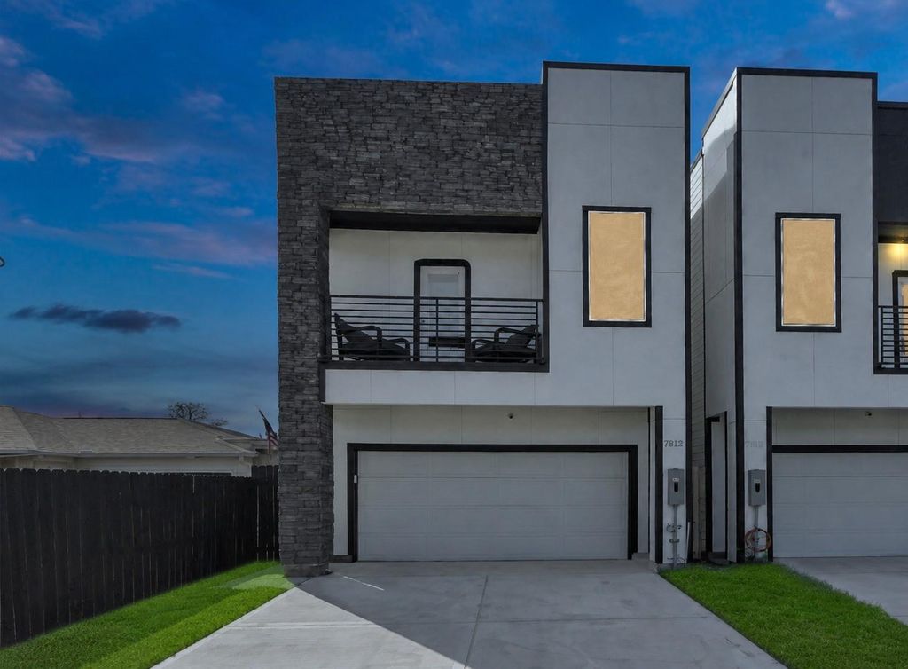 7812 Jester Street, Houston, TX 77051