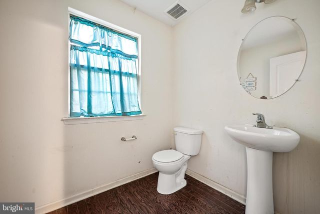 100 BUDDY POWELL LN, Wenonah, NJ 08090