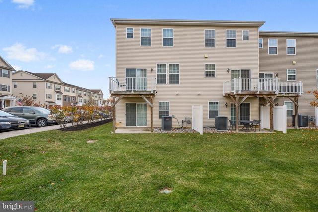 100 BUDDY POWELL LN, Wenonah, NJ 08090