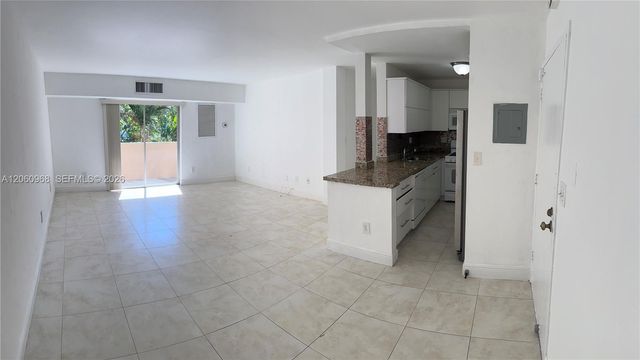 2201 Brickell Ave 46, Miami, FL 33129