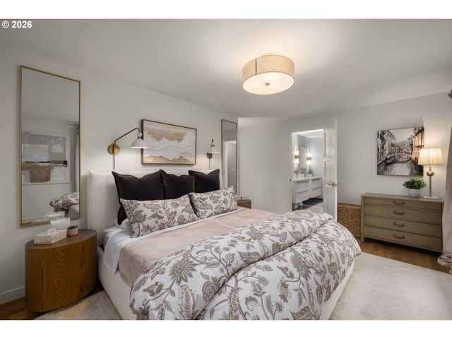 19025 INDIAN SPRINGS Cir, Lake Oswego, OR 97035