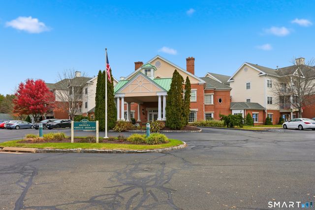 70 Southwick Court 204, Cheshire, CT 06410