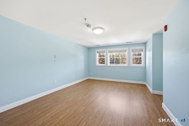 70 Southwick Court 204, Cheshire, CT 06410