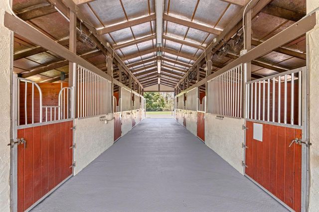 1230 F Road, Loxahatchee, FL 33470