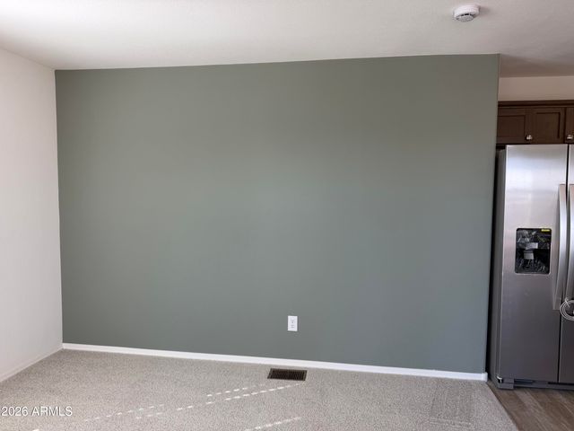 400 W VENICE Way, Paulden, AZ 86334