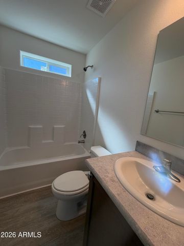 400 W VENICE Way, Paulden, AZ 86334