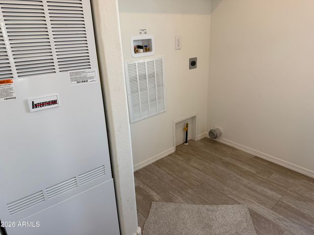 400 W VENICE Way, Paulden, AZ 86334