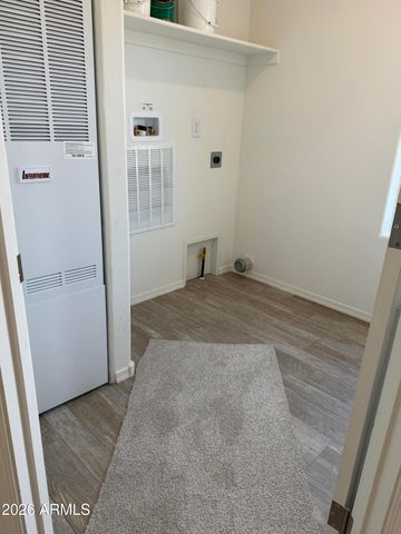 400 W VENICE Way, Paulden, AZ 86334