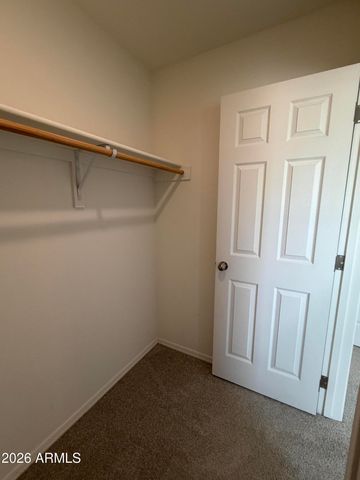 400 W VENICE Way, Paulden, AZ 86334