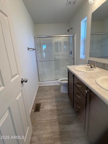 400 W VENICE Way, Paulden, AZ 86334